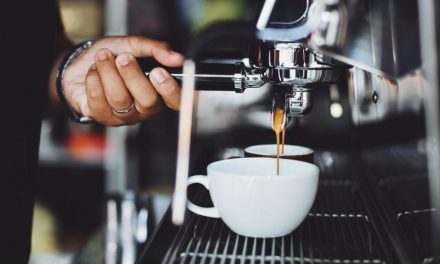 Waar moet je opletten als je een professionele koffiemachine wilt aanschaffen?